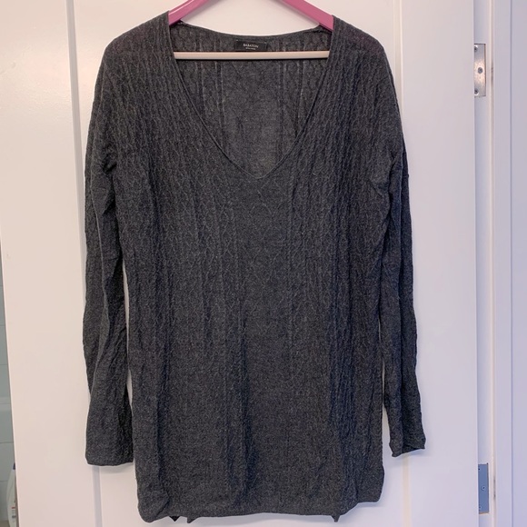 Aritzia V-Neck Sweater - Picture 1 of 3